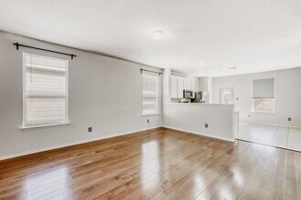 183 Eves Necklace Dr. in Buda, TX - Building Photo - Building Photo