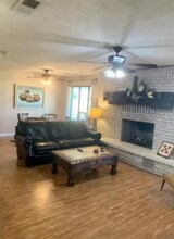 12995 County Road 2919 in Eustace, TX - Building Photo - Building Photo