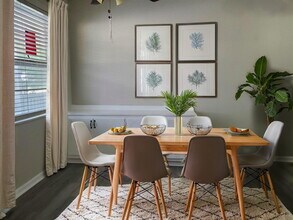 125 Honeysuckle Ave in Hueytown, AL - Building Photo - Building Photo