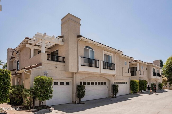 property at 11529 Treeview Ct
