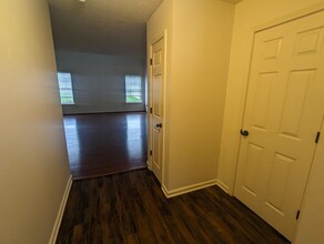 2349 Lonan Ct in Lexington, KY - Building Photo - Building Photo