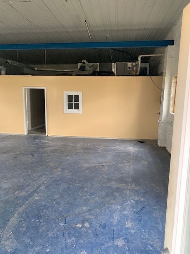 property at 34 West St