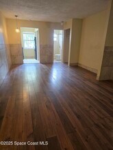 202 Caroline St in Cape Canaveral, FL - Building Photo - Building Photo