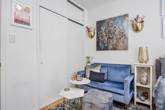 property at 91 Bedford St