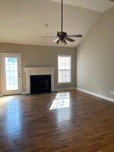 921 Corydalis Ct in Bowling Green, KY - Building Photo - Building Photo
