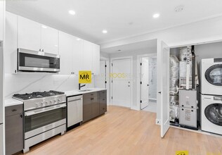 535 Newbury St, Unit 6 in Boston, MA - Foto de edificio - Building Photo