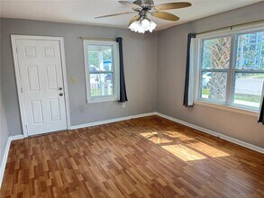 1009 Druid Rd in Clearwater, FL - Building Photo - Building Photo