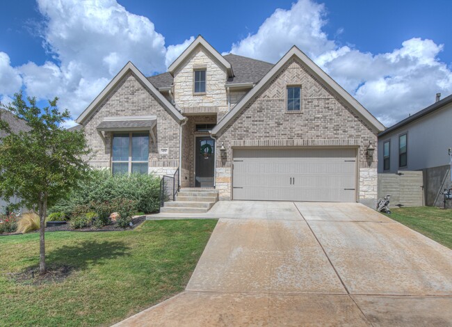 property at 476 Tobacco Pass