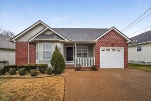 3925 Calumet Dr in Nashville, TN - Building Photo