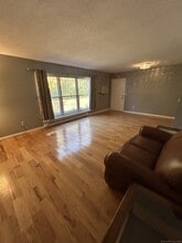 87 Wellington Dr in Farmington, CT - Building Photo - Building Photo
