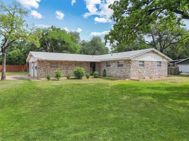 property at 501 W Park St