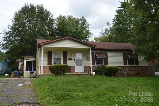 property at 1203 Rolling Ln