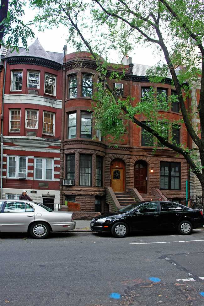 133 W 95th St in New York, NY - Foto de edificio - Building Photo