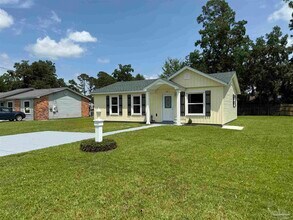 1310 El Dorado Dr in Pensacola, FL - Building Photo - Building Photo