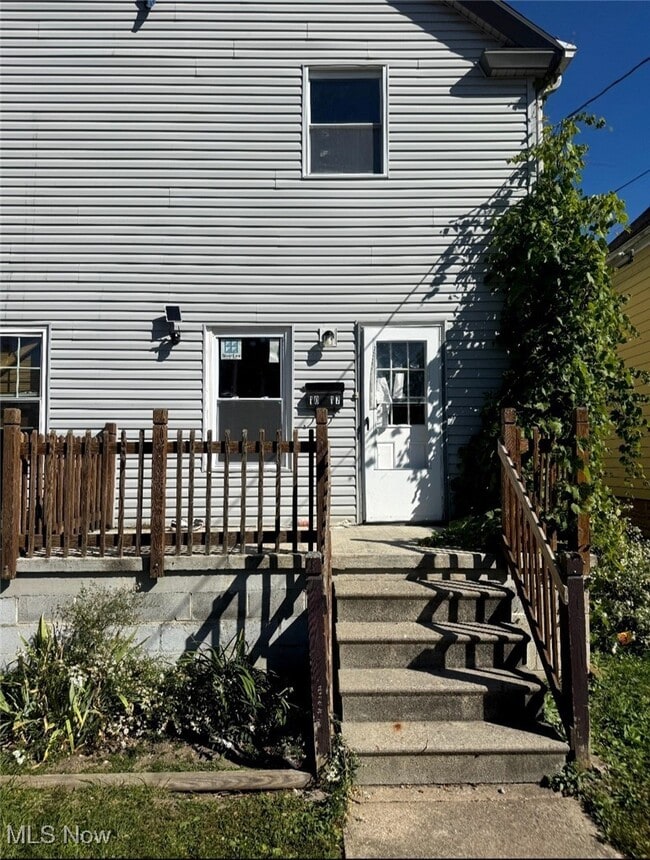 property at 1017 Washington Ave