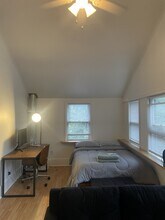 826 N Aurora St, Unit 2 in Ithaca, NY - Building Photo - Building Photo