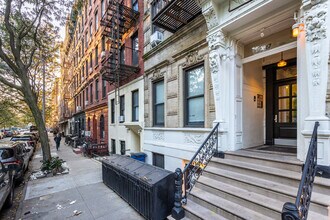 67-69 E Second St in New York, NY - Building Photo - Building Photo