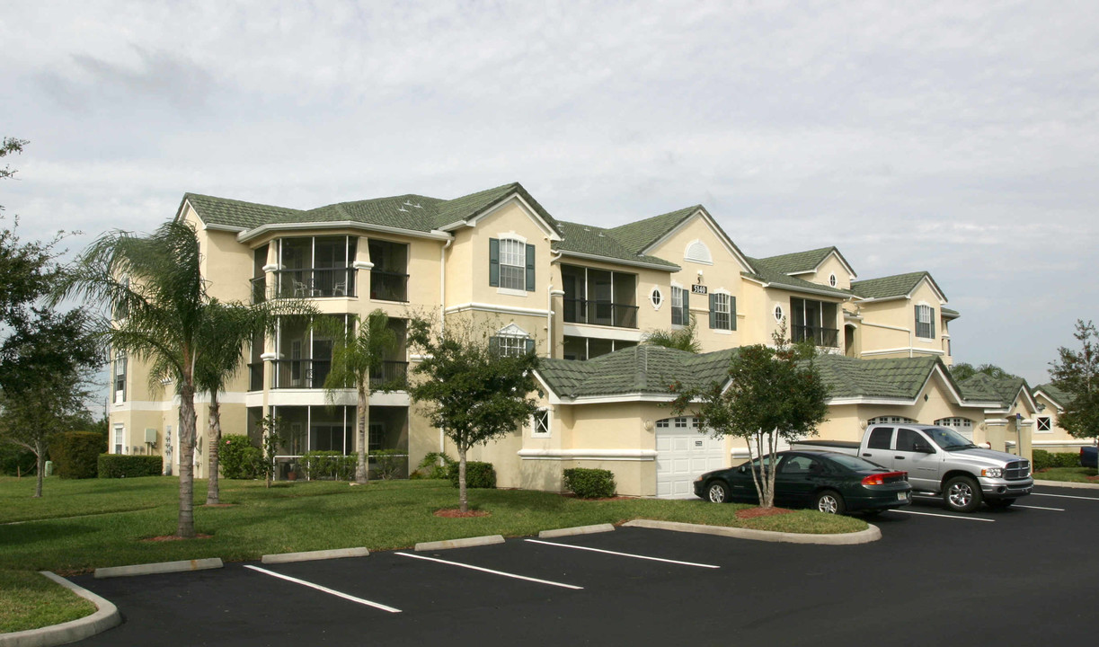 Serenade on Palmer Ranch in Sarasota, FL - Building Photo