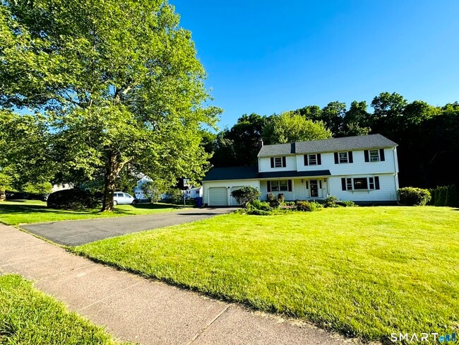 31 Juniper Ln