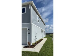 2435 Bevel Ln in Davenport, FL - Building Photo - Building Photo