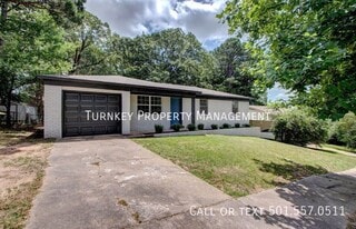 319 Malibu Dr in Little Rock, AR - Building Photo