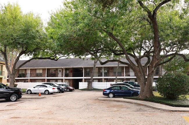 property at 14333 Memorial Dr