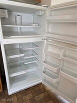 5409 Ravana Ave in Las Vegas, NV - Building Photo