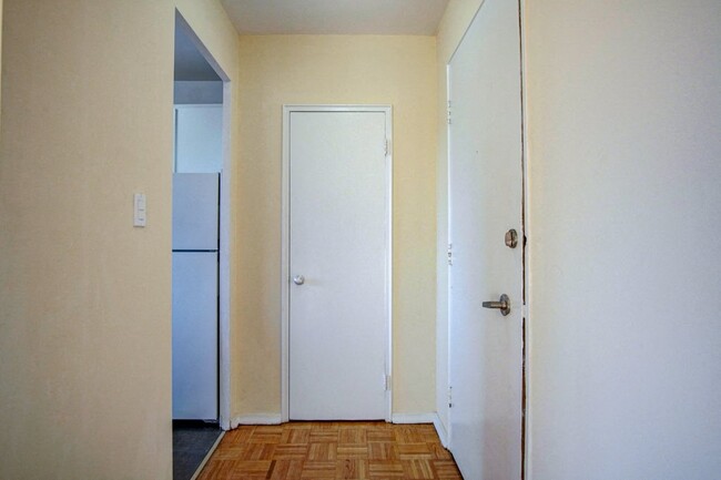1525 Birchmount Road in Toronto, ON - Building Photo - Building Photo
