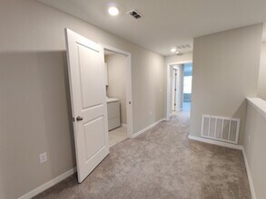1607 Cassius St in Lutz, FL - Building Photo - Building Photo