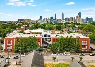 572 Edgewood Ave SE in Atlanta, GA - Building Photo - Building Photo