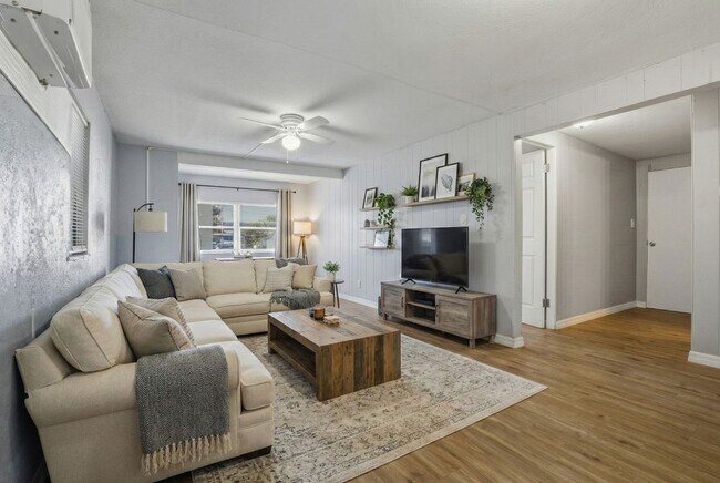 1105 S Prospect Ave in Clearwater, FL - Building Photo - Building Photo