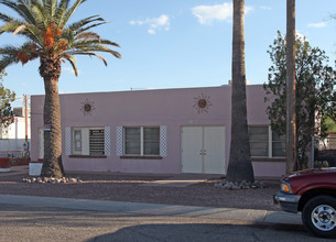 La Plata in Tucson, AZ - Building Photo - Building Photo