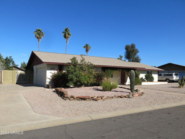 6330 E Hillview St in Mesa, AZ - Building Photo - Building Photo