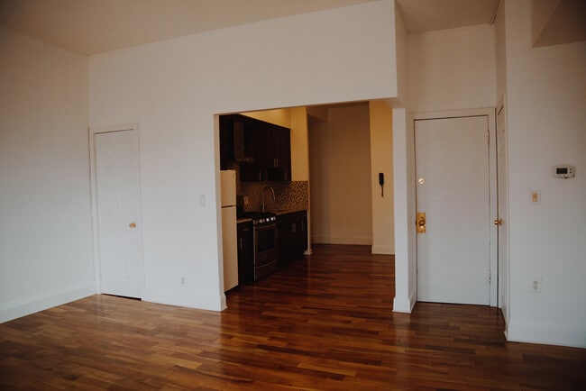 820 South St, Unit APT2R in Philadelphia, PA - Building Photo - Building Photo