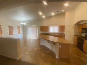 3800 Heather Ave in Kingman, AZ - Building Photo - Building Photo