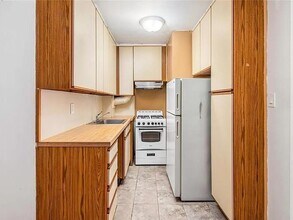 877 Bay Ridge Ave in Brooklyn, NY - Building Photo - Building Photo