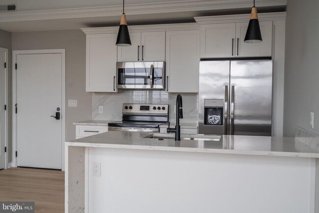 2401 Washington Ave in Philadelphia, PA - Building Photo - Building Photo