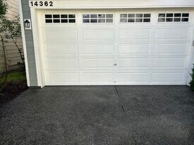 14362 NE 189th Ct in Woodinville, WA - Building Photo