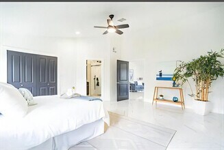469 SW Duval Ave in Port St. Lucie, FL - Building Photo - Building Photo