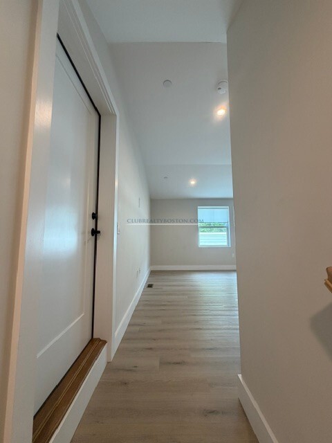 property at 186 Bedford St