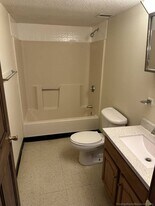 21 Willow St, Unit 1 in Fitchburg, MA - Building Photo