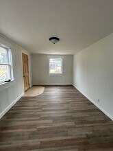 3430 Schoolhouse Ln in Harrisburg, PA - Foto de edificio - Building Photo