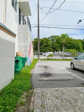 160 NW 62nd St in Miami, FL - Building Photo - Building Photo