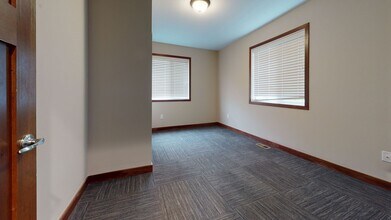 959 17th Ave SE-Unit -#2 in Minneapolis, MN - Building Photo - Building Photo