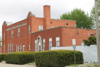 535 Flats in Minden, NE - Foto de edificio - Building Photo