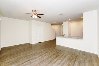 44 CENTER GRANDE Rd in Ormond Beach, FL - Building Photo - Building Photo