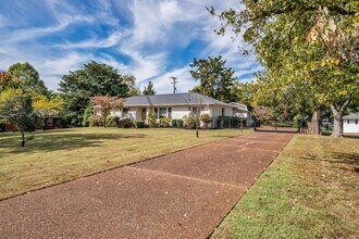 658 Devon Dr in Nashville, TN - Building Photo - Building Photo