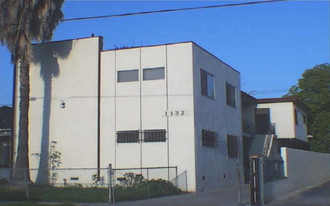 1132 S Oxford Ave Apartments