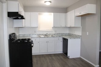 4221 Bonaparte Blvd in Midwest City, OK - Building Photo - Building Photo