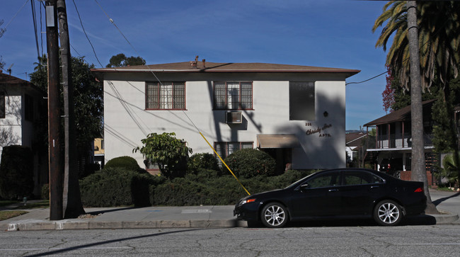 326 Pasadena Ave in South Pasadena, CA - Foto de edificio - Building Photo